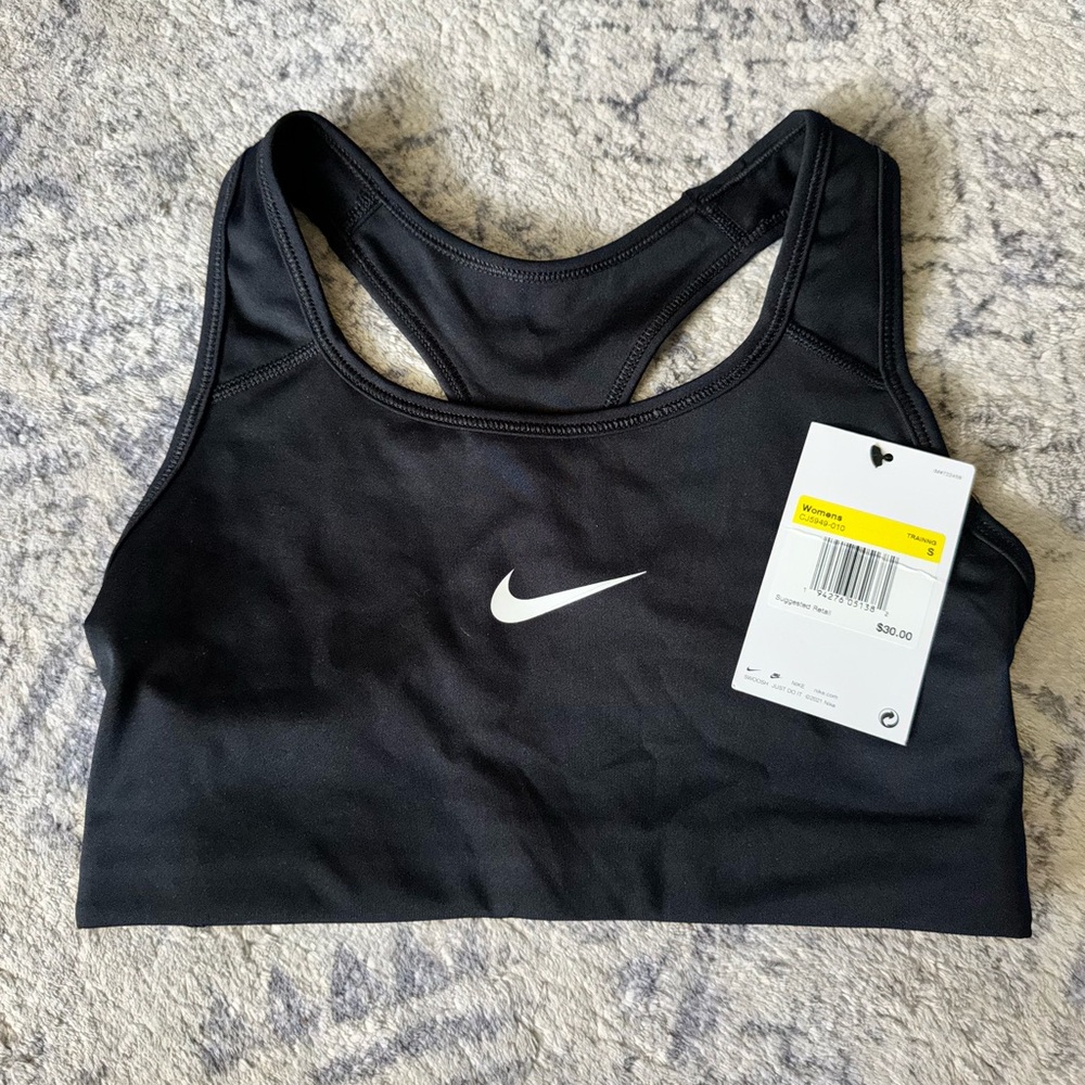 Women’s Small Nike Sports Bra